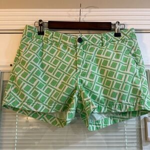 MERONA Green  Patterned Women's Shorts Size 6